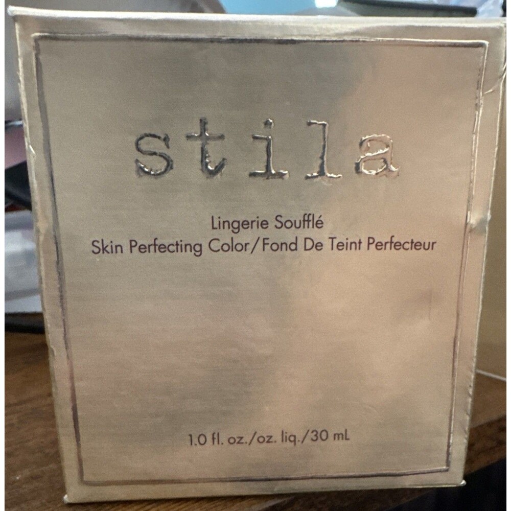 Stila Lingerie Souffle Skin Perfecting Color 1.0oz Shade 8.0 Foundation msrp $38